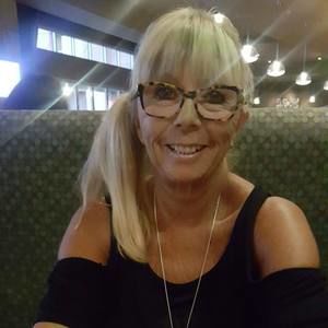 Meet your Posher, Linda
